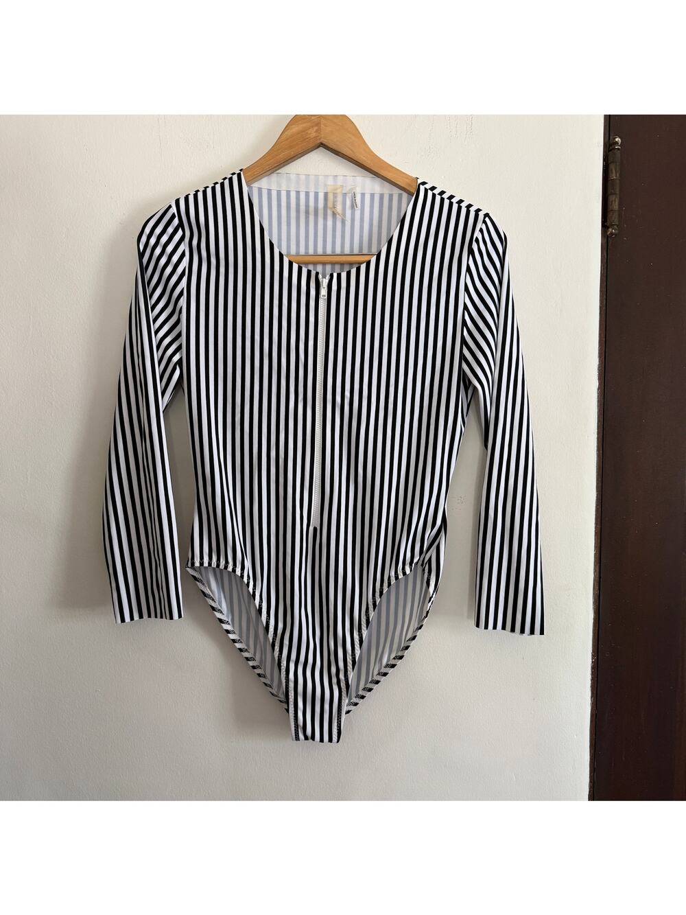 NORMA KAMALI Black and White Striped Zip Front Swimsuit Sun Suit Medium Bodysuit